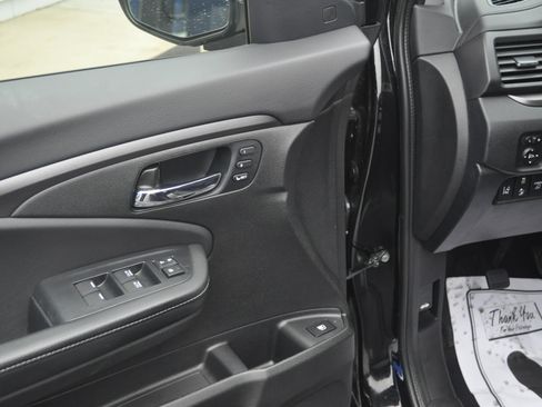 Certified 2023 Honda Ridgeline RTL image 17