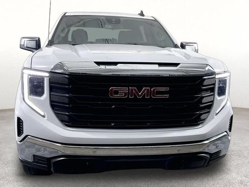 Used 2024 GMC Sierra 1500 Pro w/ Convenience Package AWD/4WD image 5