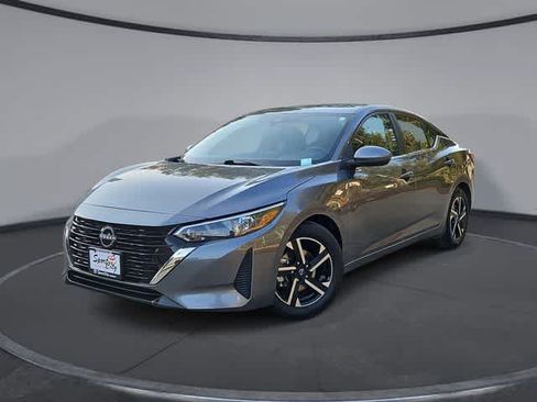 Used 2024 Nissan Sentra SV FWD image 1