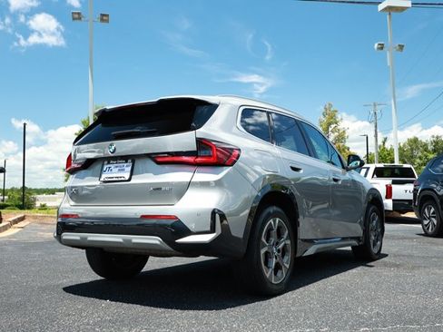 Used 2025 BMW X1 xDrive28i AWD/4WD image 6