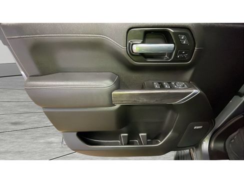 Used 2021 Chevrolet Silverado 1500 LTZ w/ LTZ Premium Package AWD/4WD image 10
