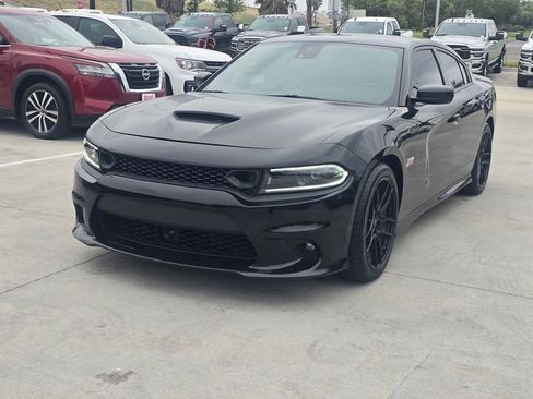 Used 2023 Dodge Charger Scat Pack w/ Technology Group RWD image 11