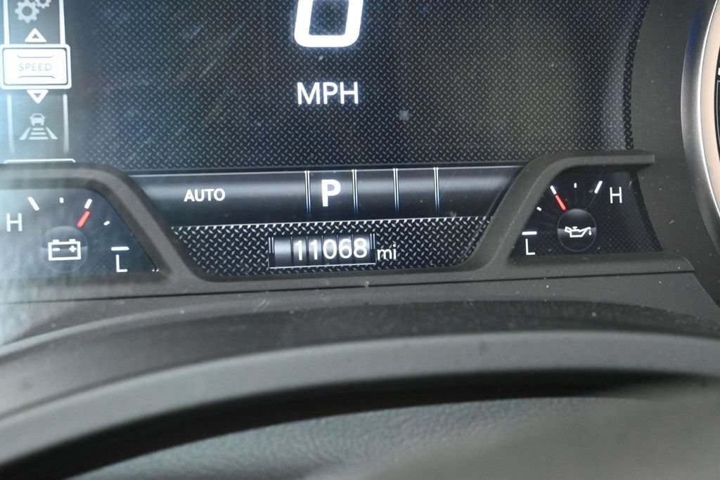 Used 2025 RAM 1500 Big Horn AWD/4WD image 26