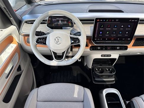 New 2025 Volkswagen ID. Buzz Pro S Plus image 30