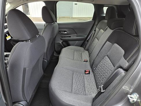 New 2026 Nissan Kicks SV image 10