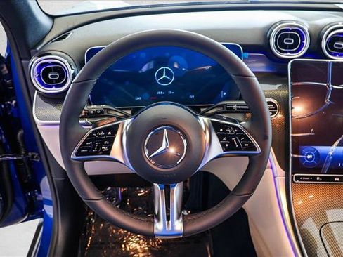 New 2026 Mercedes-Benz GLC 300 4MATIC image 11