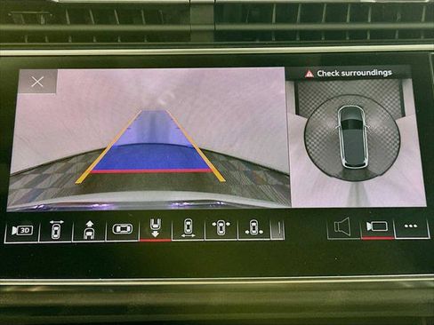 Certified 2023 Audi Q7 2.0T Premium Plus w/ Premium Plus Package AWD/4WD image 15