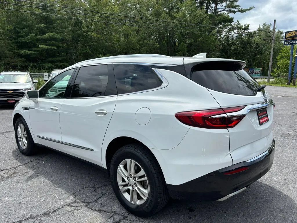 Used 2019 Buick Enclave Premium AWD/4WD image 6