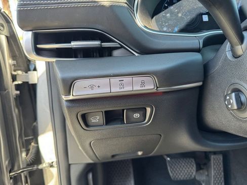 Used 2023 Genesis GV80 3.5T w/ Cargo Package image 14