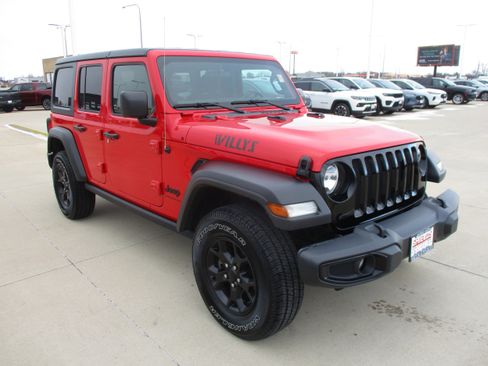 Used 2023 Jeep Wrangler Unlimited Sport image 8