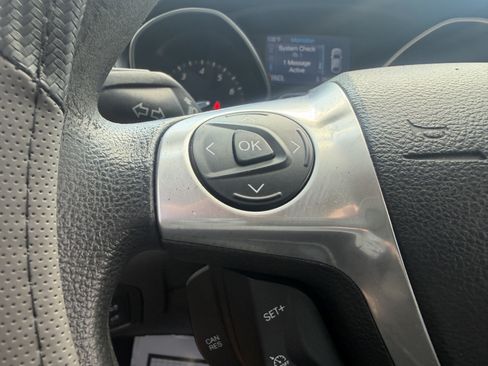 Used 2014 Ford Focus SE FWD image 31