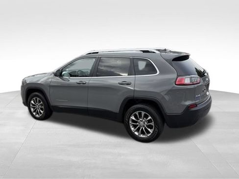 Used 2020 Jeep Cherokee Latitude Plus w/ Travel & Safety Group AWD/4WD image 28