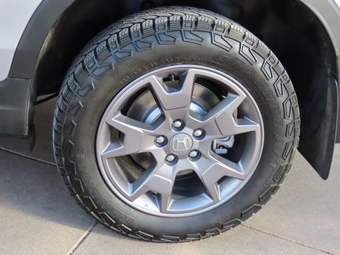 Used 2024 Honda Passport TrailSport image 43