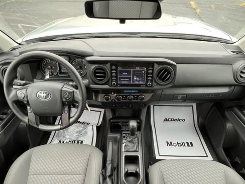 Used 2023 Toyota Tacoma SR AWD/4WD image 11