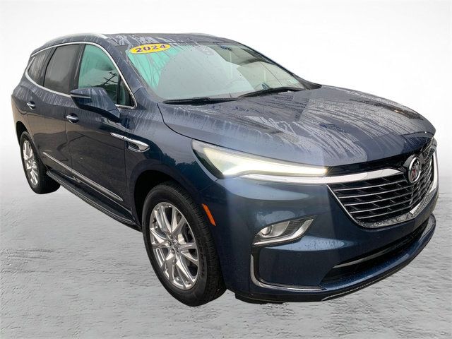 Used 2024 Buick Enclave Premium w/ Experience Buick Package AWD/4WD image 8
