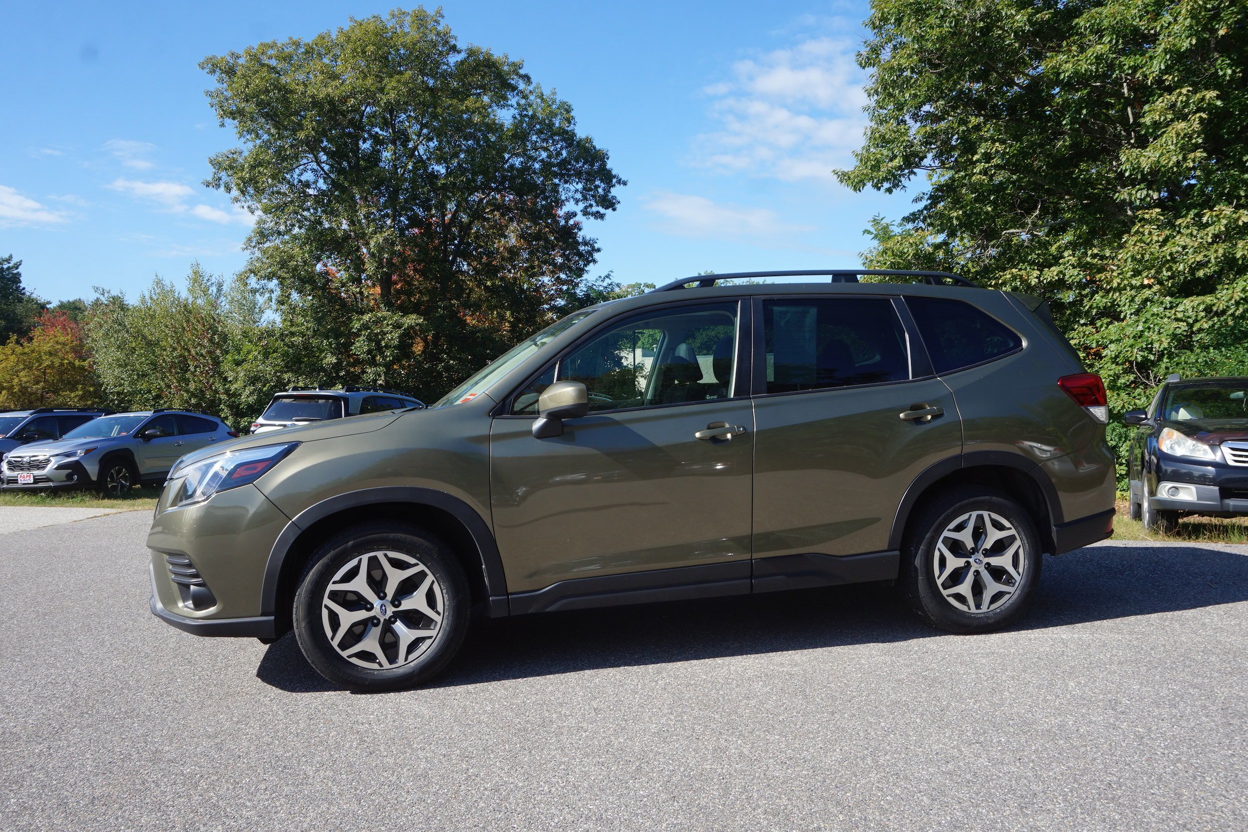 Used 2023 Subaru Forester Premium AWD/4WD image 7