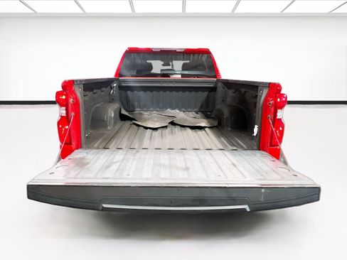 Used 2022 Chevrolet Silverado 1500 Custom w/ LPO, Dark Essentials Package RWD image 18