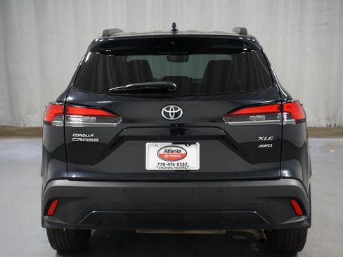 Certified 2024 Toyota Corolla Cross XLE w/ Convenience Package image 7