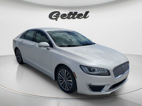 Used 2019 Lincoln MKZ Reserve FWD image 10
