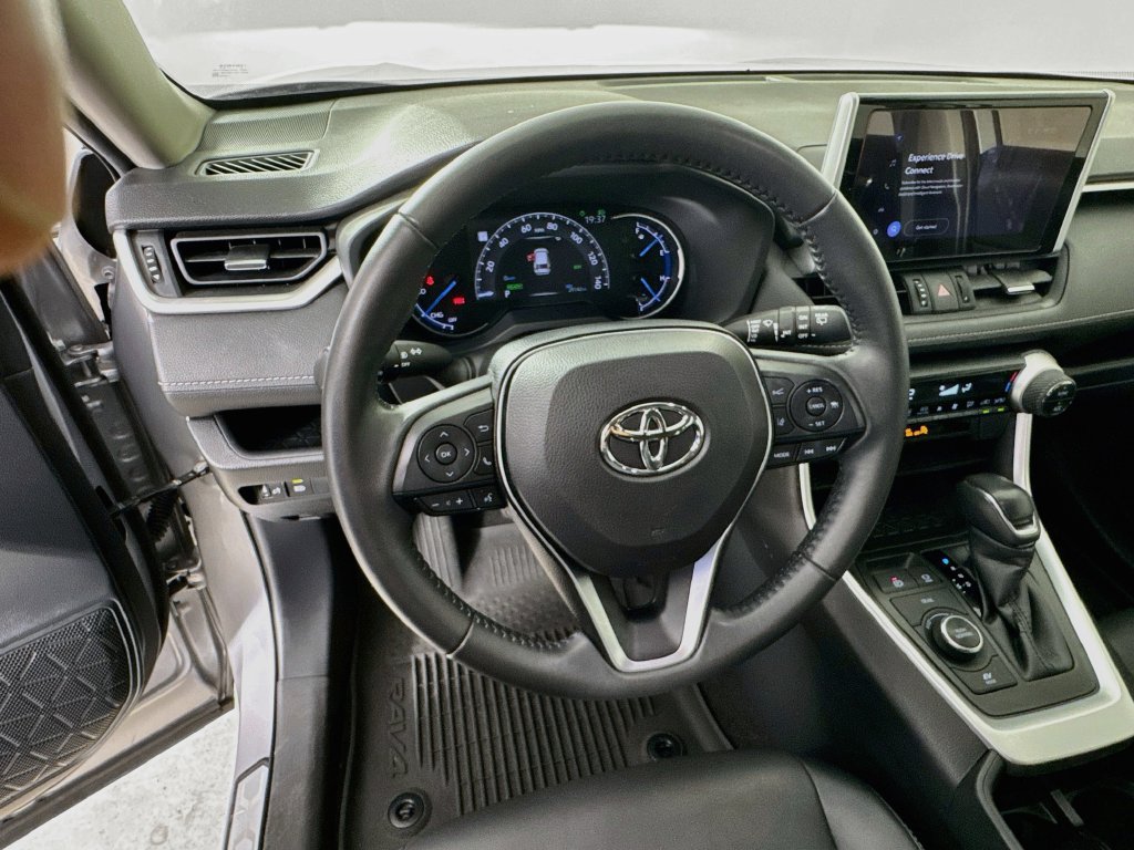 Used 2023 Toyota RAV4 XLE Premium AWD/4WD image 12