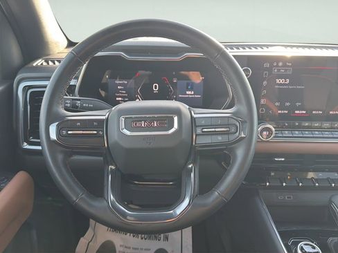 Used 2024 GMC Canyon AT4 w/ Technology Package image 16