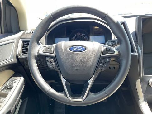 Used 2024 Ford Edge SEL w/ Convenience Package AWD/4WD image 17