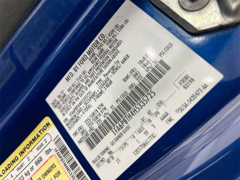 Used 2017 Ford Mustang Coupe image 24