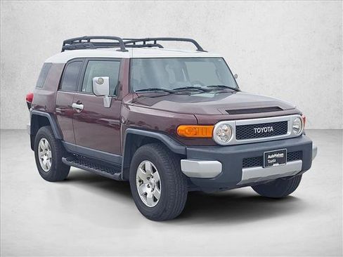 Used 2007 Toyota FJ Cruiser 4WD image 3