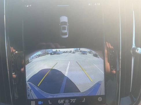 Used 2023 Volvo S60 T8 Plus image 22