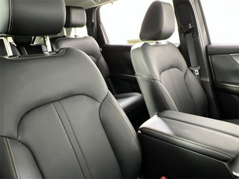 Certified 2024 MAZDA CX-90 Plug-In Hybrid w/ Preferred image 25