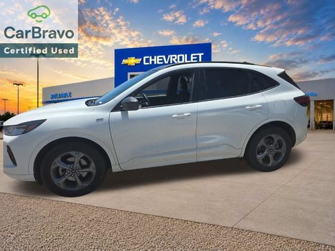 Used 2023 Ford Escape ST-Line w/ Tech Pack #1 AWD/4WD image 3