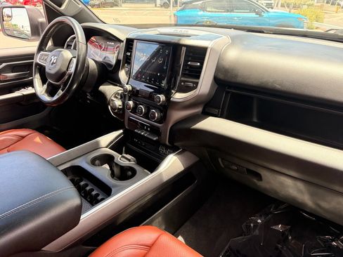 Used 2019 RAM 1500 Big Horn RWD image 12