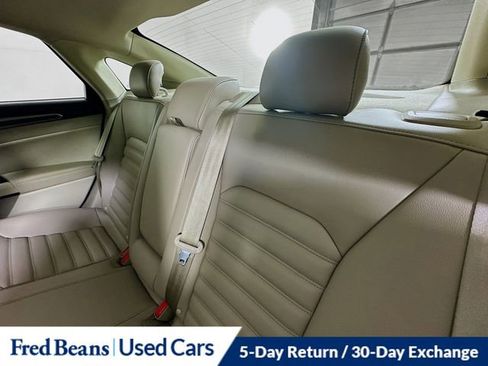 Used 2019 Ford Fusion SEL image 24