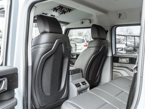 Used 2024 INEOS Grenadier AWD/4WD image 30