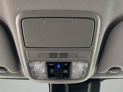 Used 2020 Honda Odyssey EX-L image 37