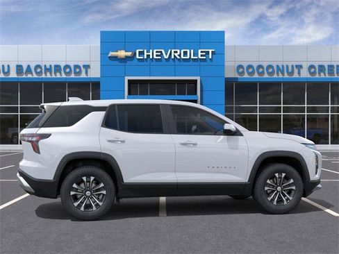 New 2026 Chevrolet Equinox LT image 5