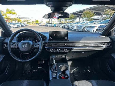 Used 2024 Honda Civic Sport image 7