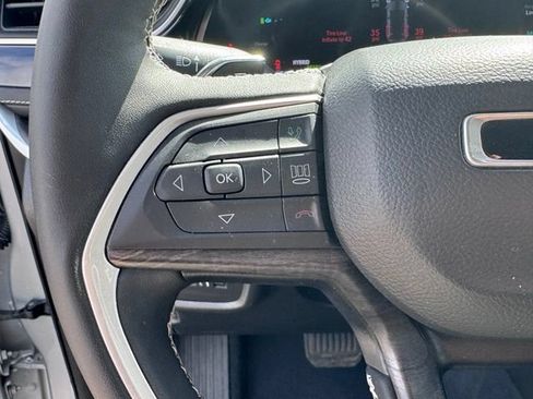 Used 2023 Jeep Grand Cherokee 4WD 4xe image 26