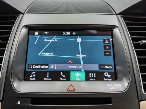 Used 2016 Ford Taurus Limited image 34