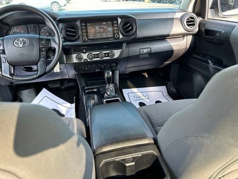 Used 2021 Toyota Tacoma SR AWD/4WD image 7