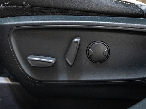 Used 2020 Ford Escape SEL AWD/4WD image 22