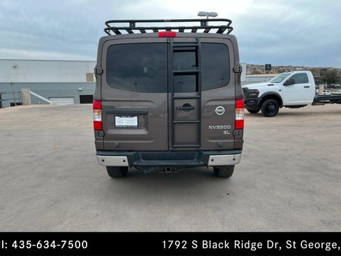 Used 2018 Nissan NV 3500 SL image 4