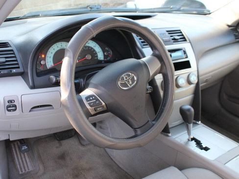 Used 2008 Toyota Camry SE image 25