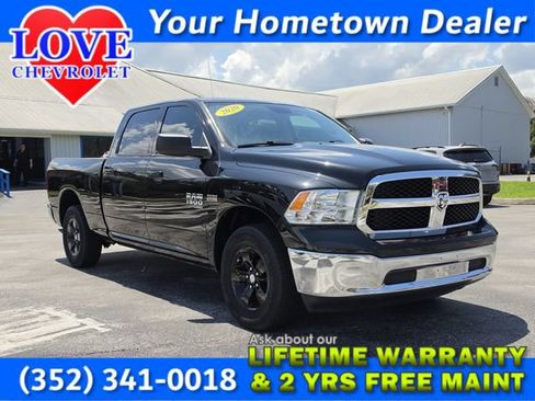 Used 2020 RAM 1500 Classic SLT AWD/4WD image 1