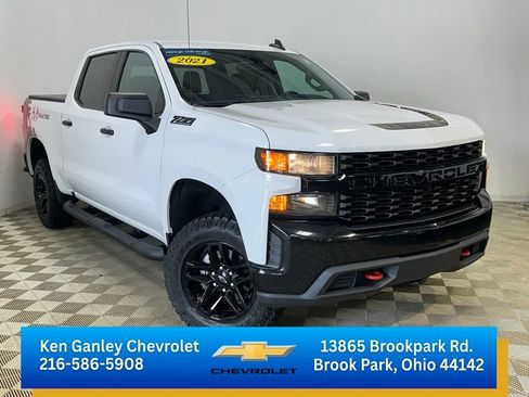 Certified 2021 Chevrolet Silverado 1500 Custom Trail Boss w/ Realtree Special Edition AWD/4WD image 3