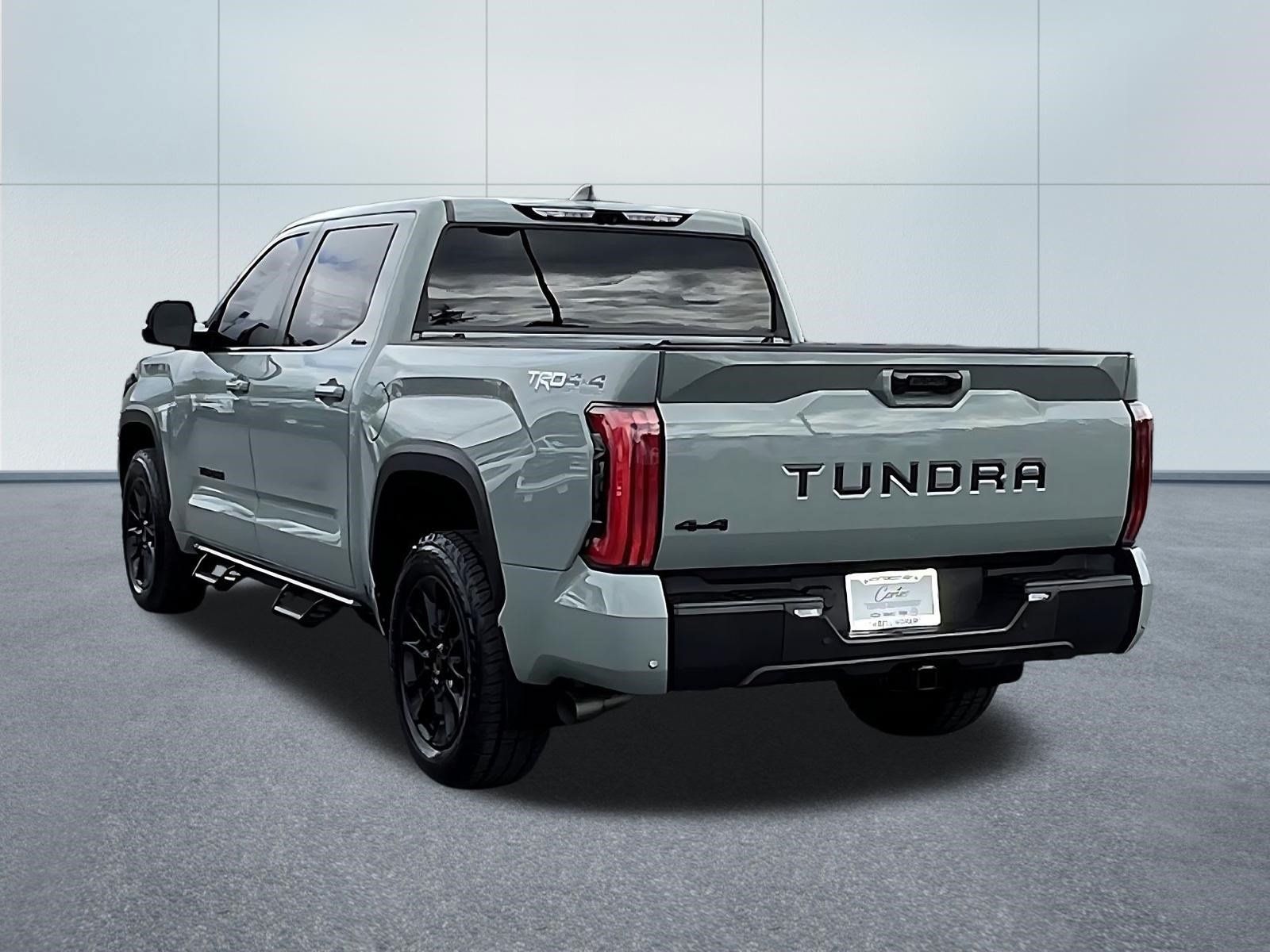 Used 2024 Toyota Tundra Limited w/ TRD Off-Road Package AWD/4WD image 4