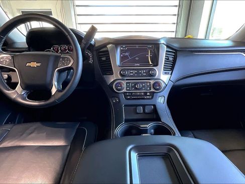 Used 2017 Chevrolet Tahoe LT image 14