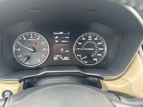 Used 2025 Subaru Outback Limited XT AWD/4WD image 20