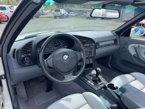 Used 1998 BMW M3 Convertible image 11