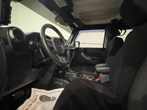 Used 2015 Jeep Wrangler Sport w/ Quick Order Package 24S image 21